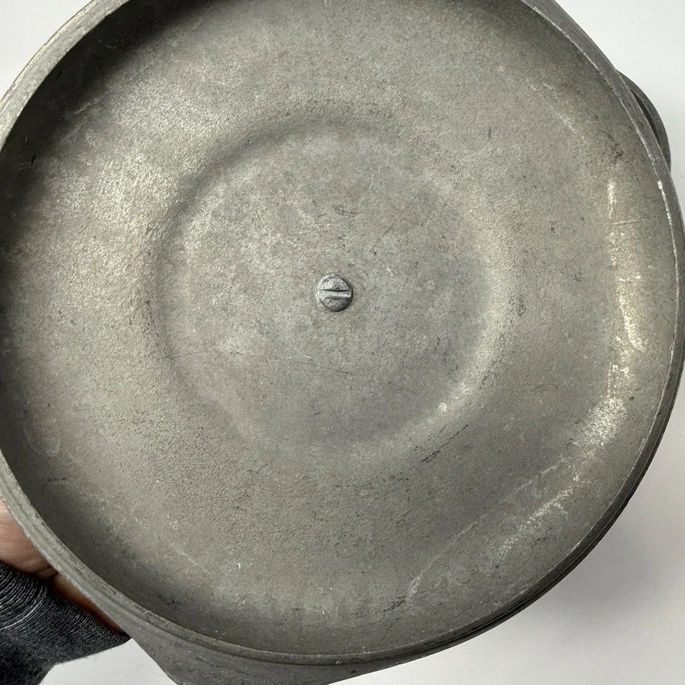 VTG Wagner Ware Sidney O Magnalite Sauce Pan 1 1/2 Qt With Lid 4681 1/2 P
